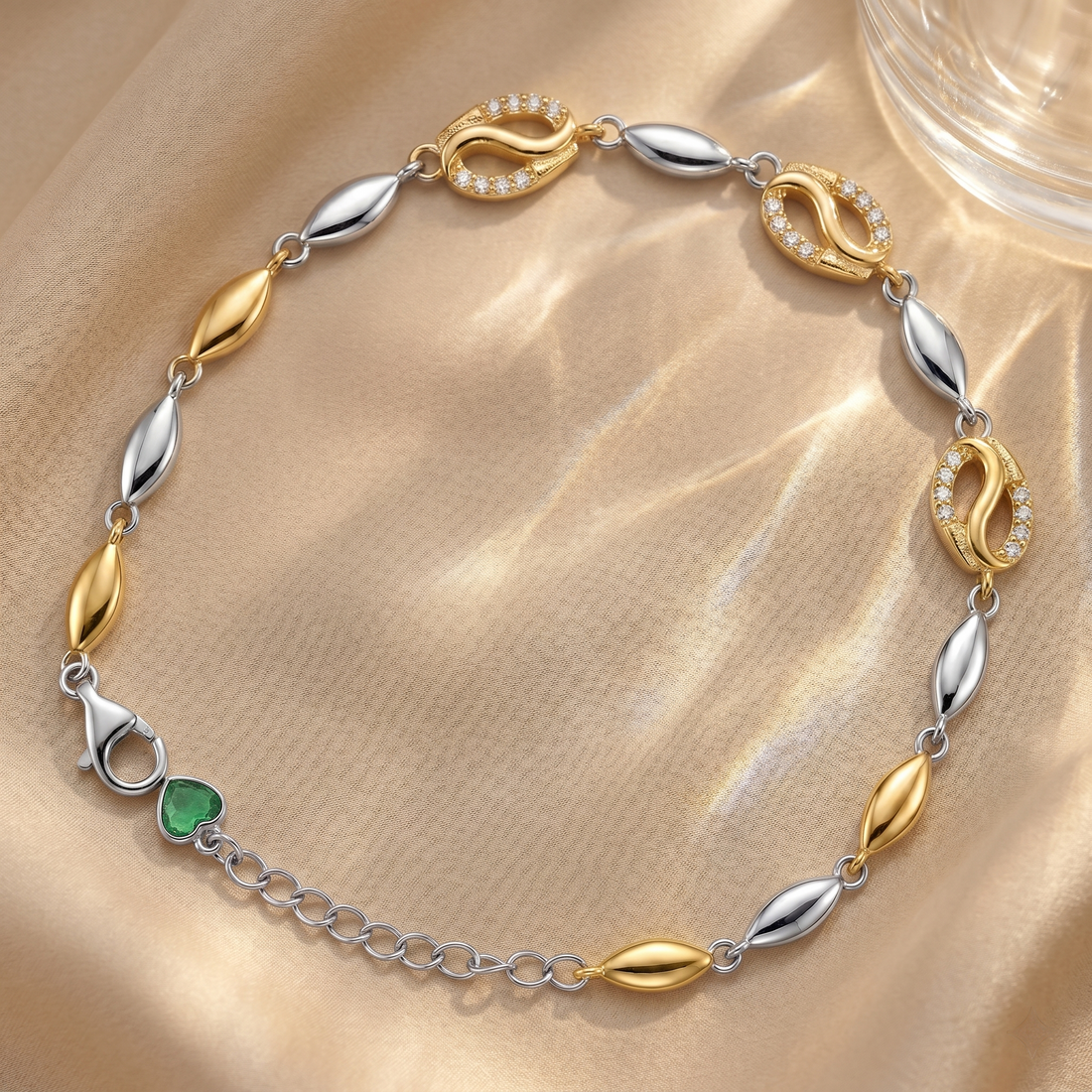 Silvme Daisy Flower Bracelet with cubic zirconia, crafted in 925 sterling silver for women
