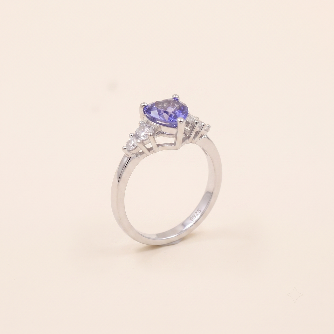 925 Sterling Silver Purple Oval Stone Halo Ring