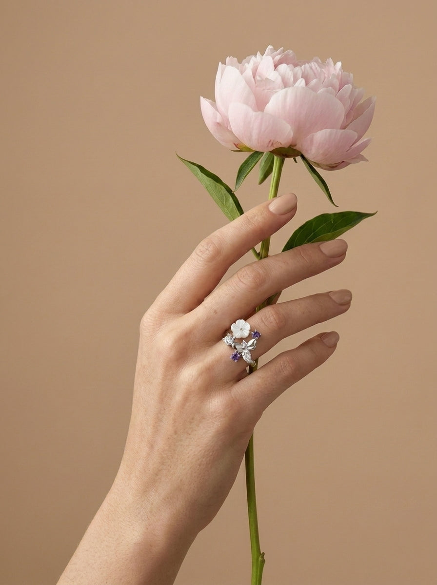 Silvme Purple Botanical Bloom 925 sterling silver ring for women with a pearl-effect accent — worn on the finger (4)