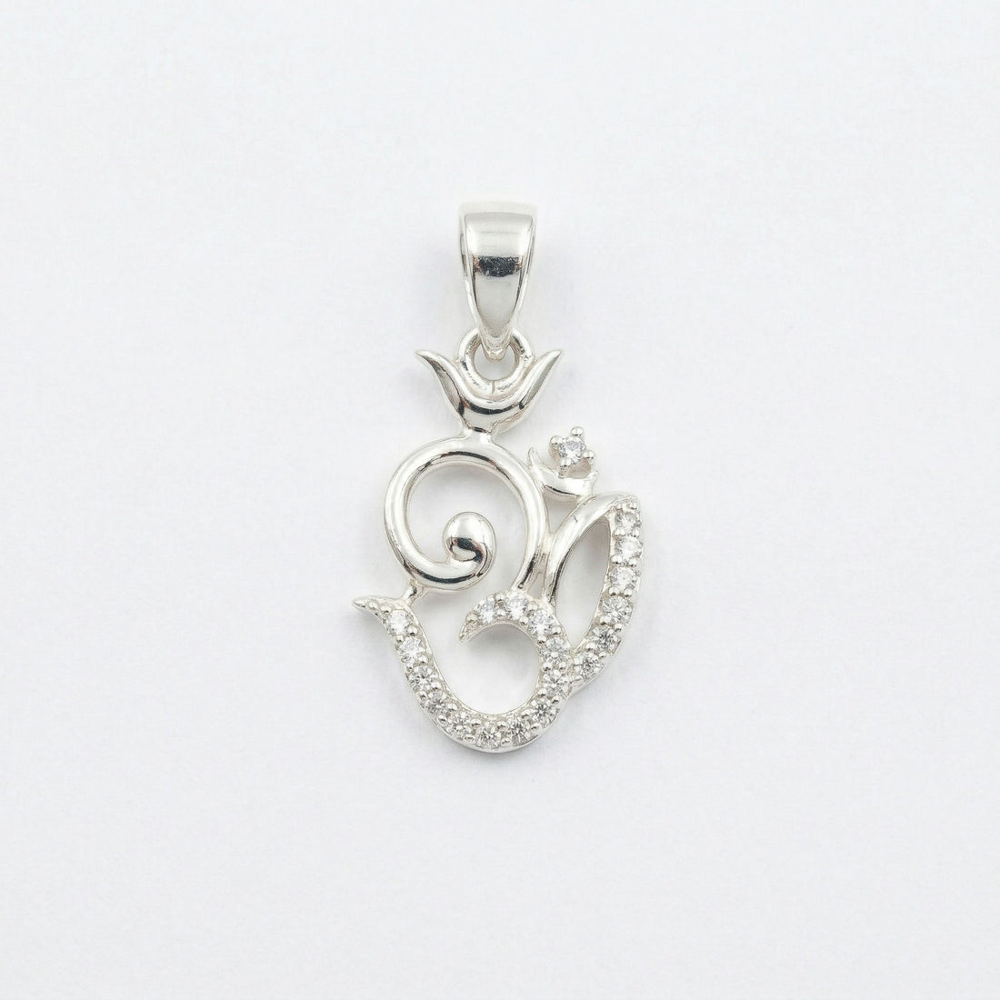Silvme OM Pendant in 925 sterling silver, jewellery for women, ideal as a Rakhi gift, refined silver accessory