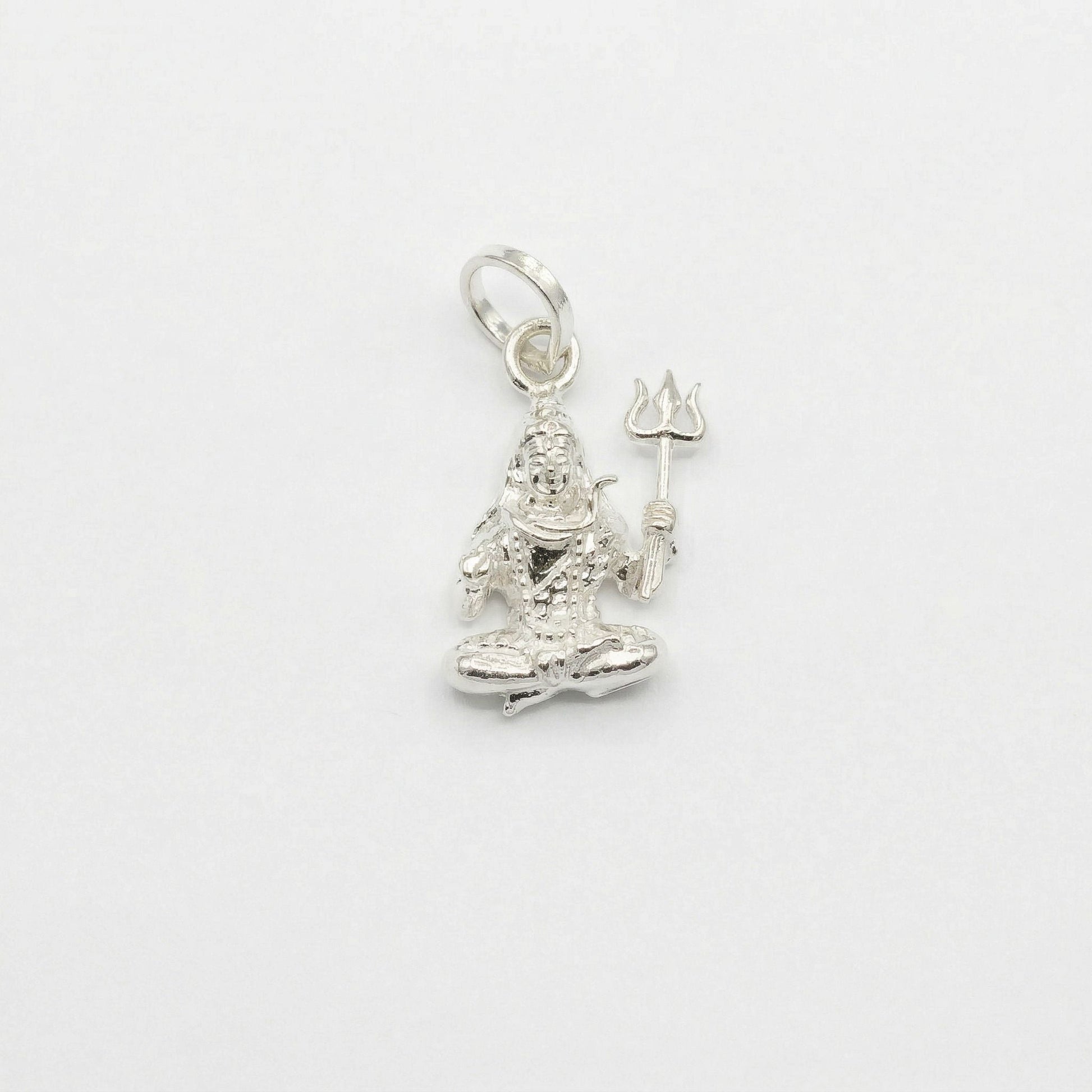 925 sterling silver Mahadev Pendant by Silvme, an elegant accessory for her for women, minimal modern styling