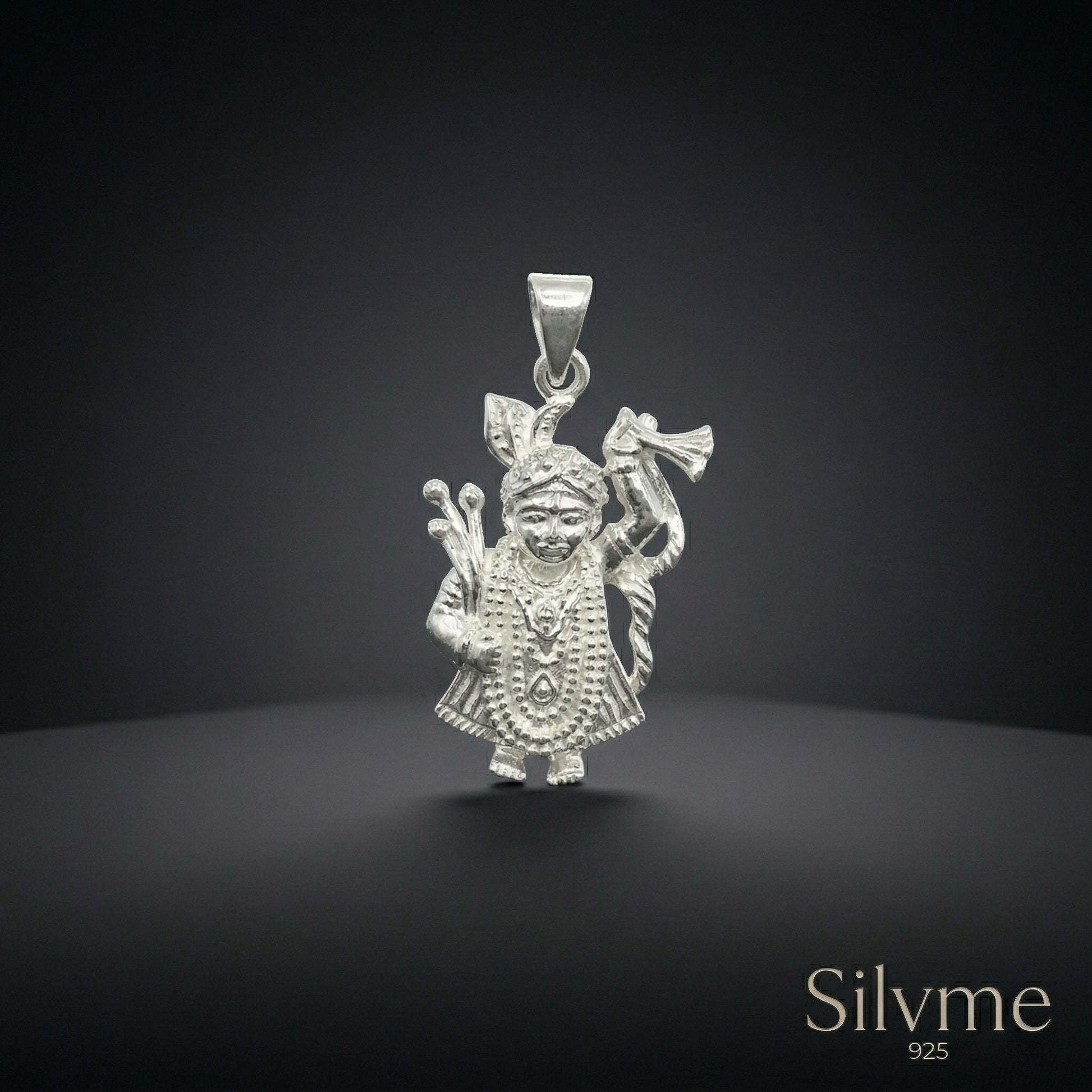 925 sterling silver Krishna Ji Pendant by Silvme, well suited as a Valentine gift for women