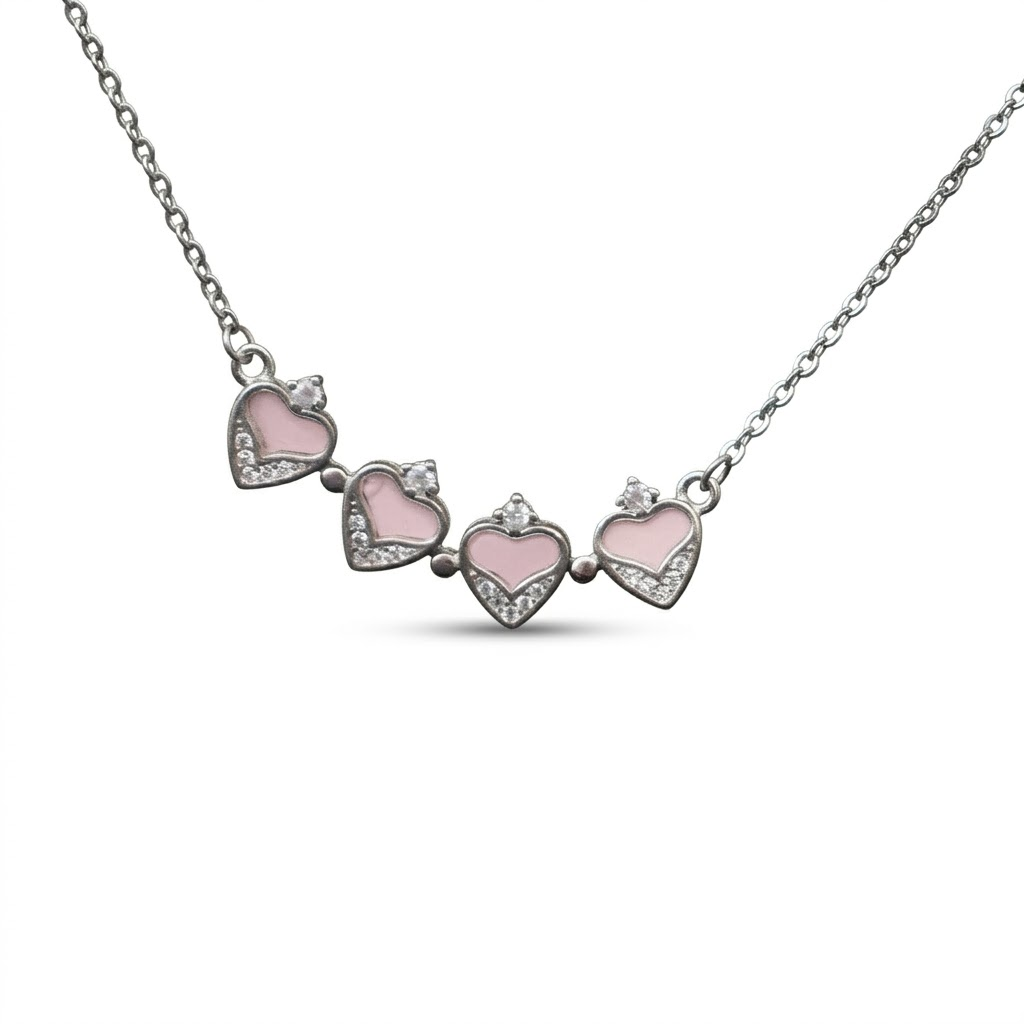 Detailed clover heart styling on the Silvme Clover Heart Pendant Necklace in polished 925 sterling silver